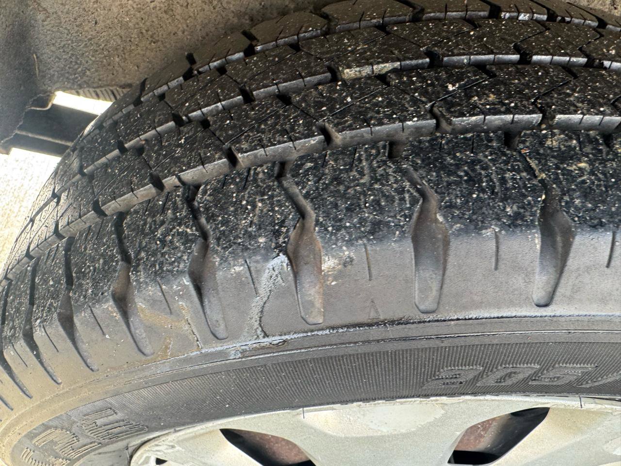 Used 2012 Ford Transit Connect XL image 15