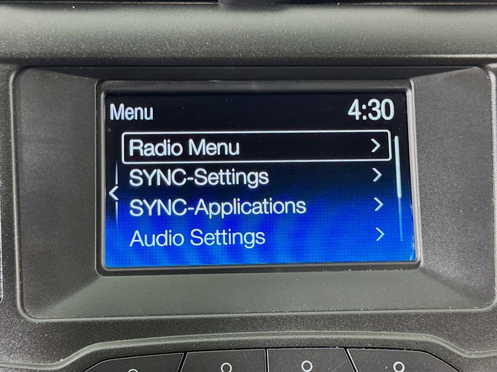 Used 2017 Ford Fusion SE image 28