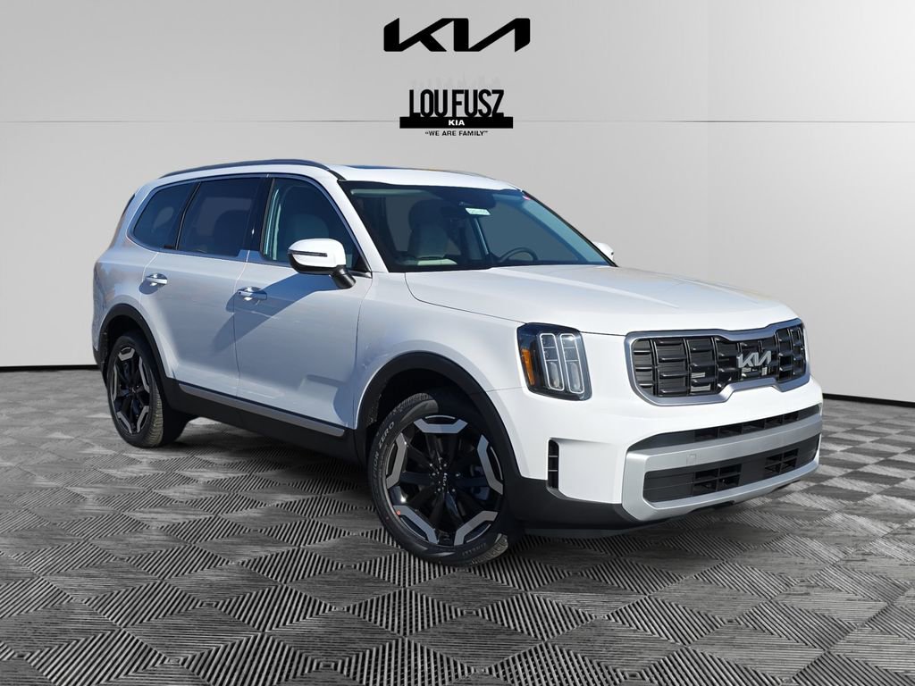 New 2025 Kia Telluride S