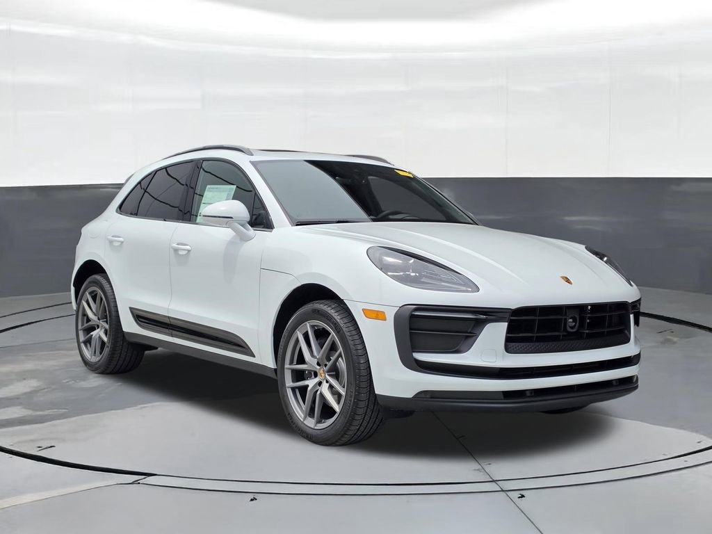 New 2026 Porsche Macan AWD/4WD image 6