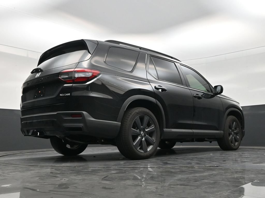 Used 2026 Honda Pilot Sport image 23