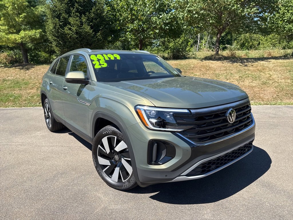 New 2025 Volkswagen Atlas Cross Sport SE image 4