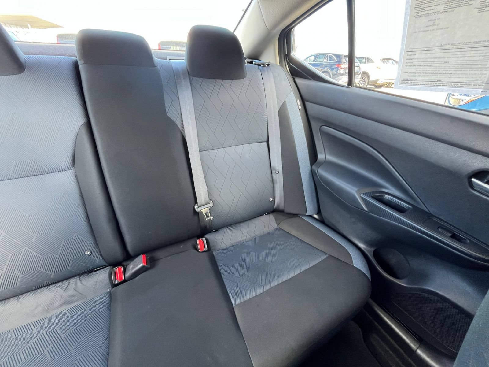Used 2025 Nissan Versa SV FWD image 37
