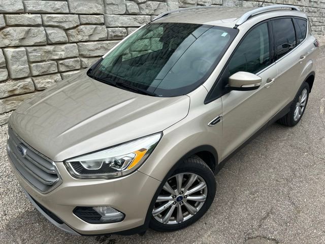 Used 2017 Ford Escape Titanium FWD video 1