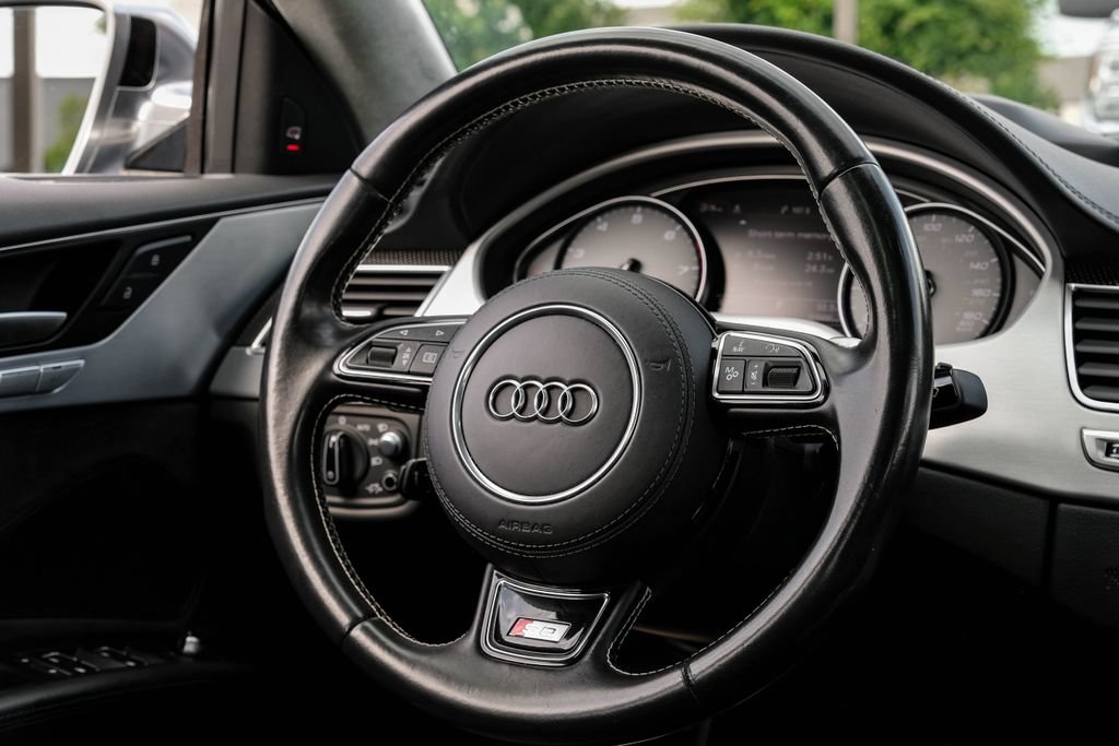 Used 2016 Audi S8 w/ Driver Assistance Package AWD/4WD image 13