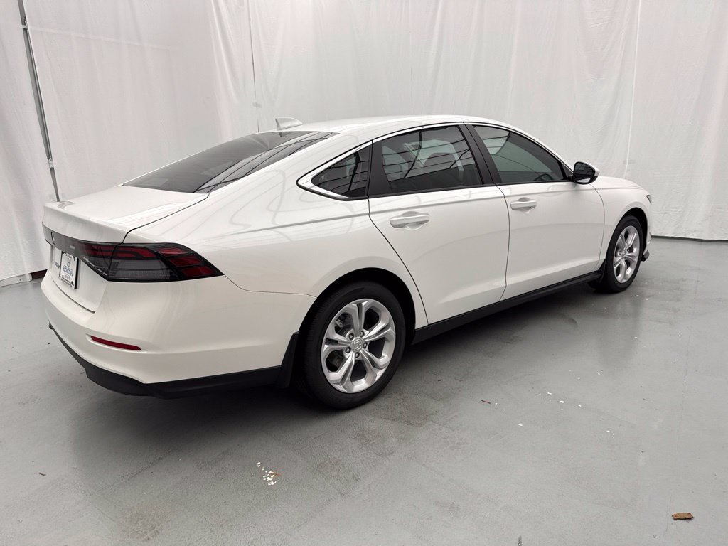 New 2026 Honda Accord LX image 11
