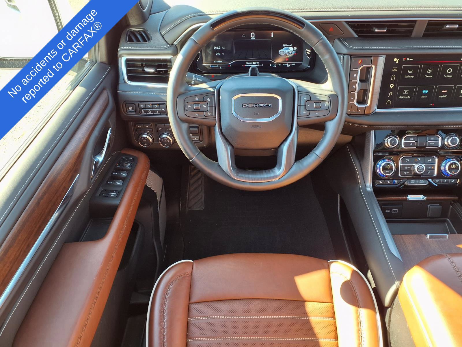 Used 2024 GMC Yukon Denali Ultimate AWD/4WD image 16
