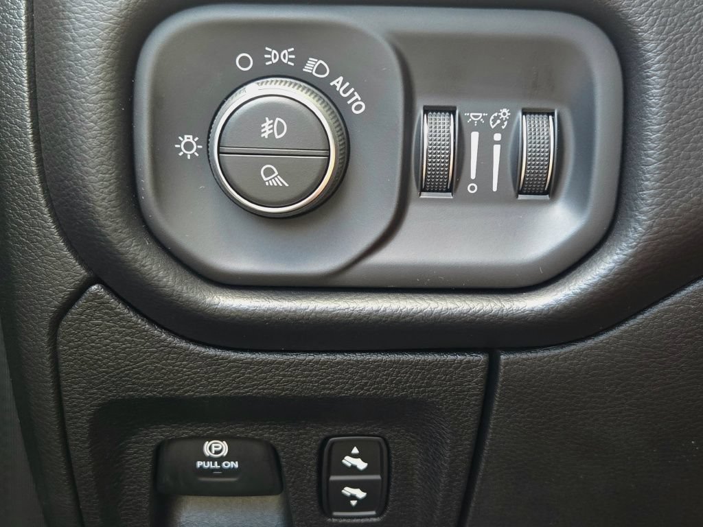 New 2027 RAM 1500 Rebel w/ Rebel Level 2 Equipment Group AWD/4WD image 33