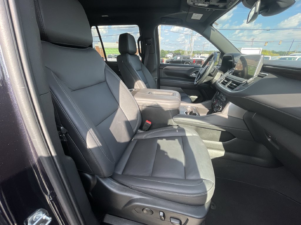 Used 2023 Chevrolet Tahoe LT w/ LT Signature Package AWD/4WD image 29