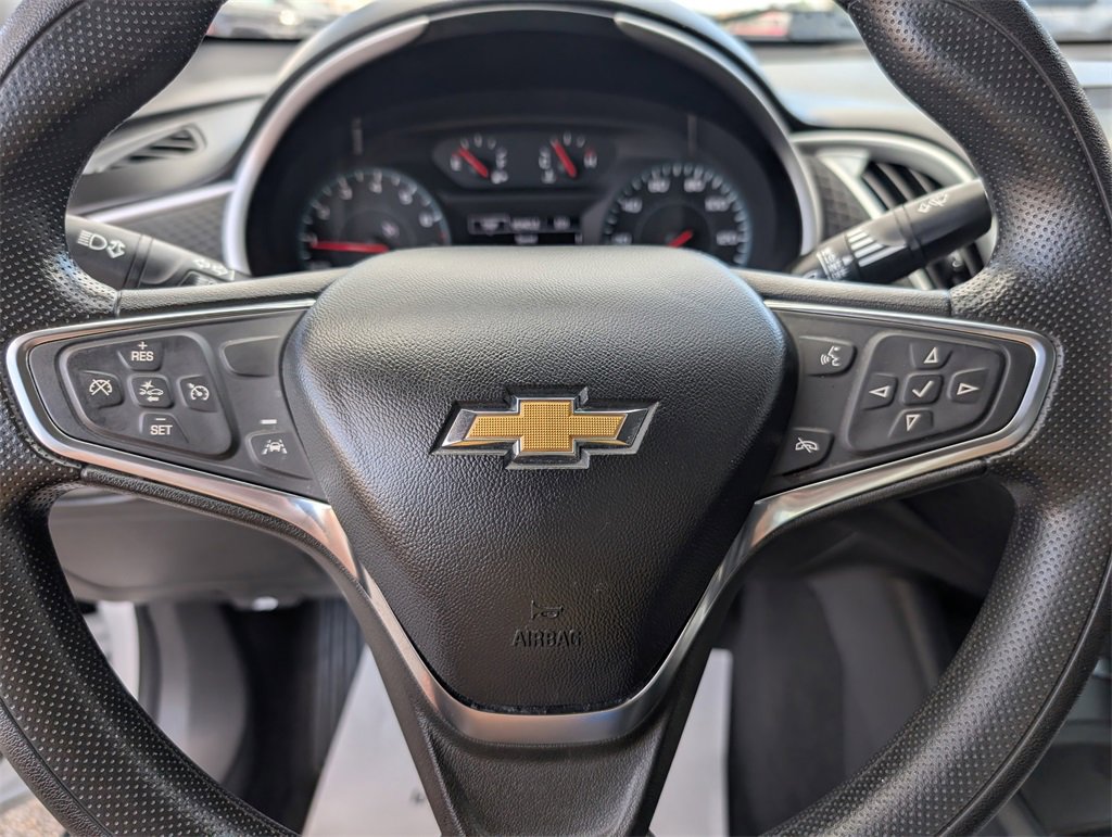 Used 2024 Chevrolet Malibu LT image 20