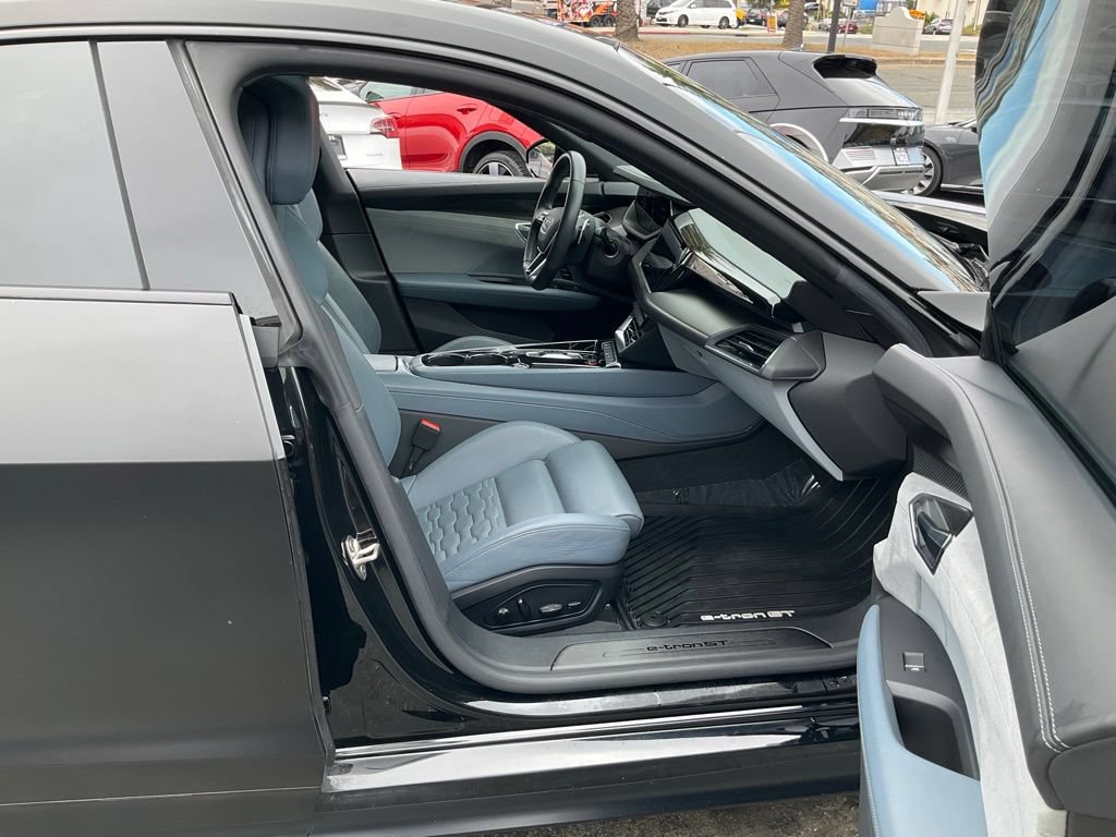 Used 2022 Audi e-tron GT Premium Plus AWD/4WD image 67