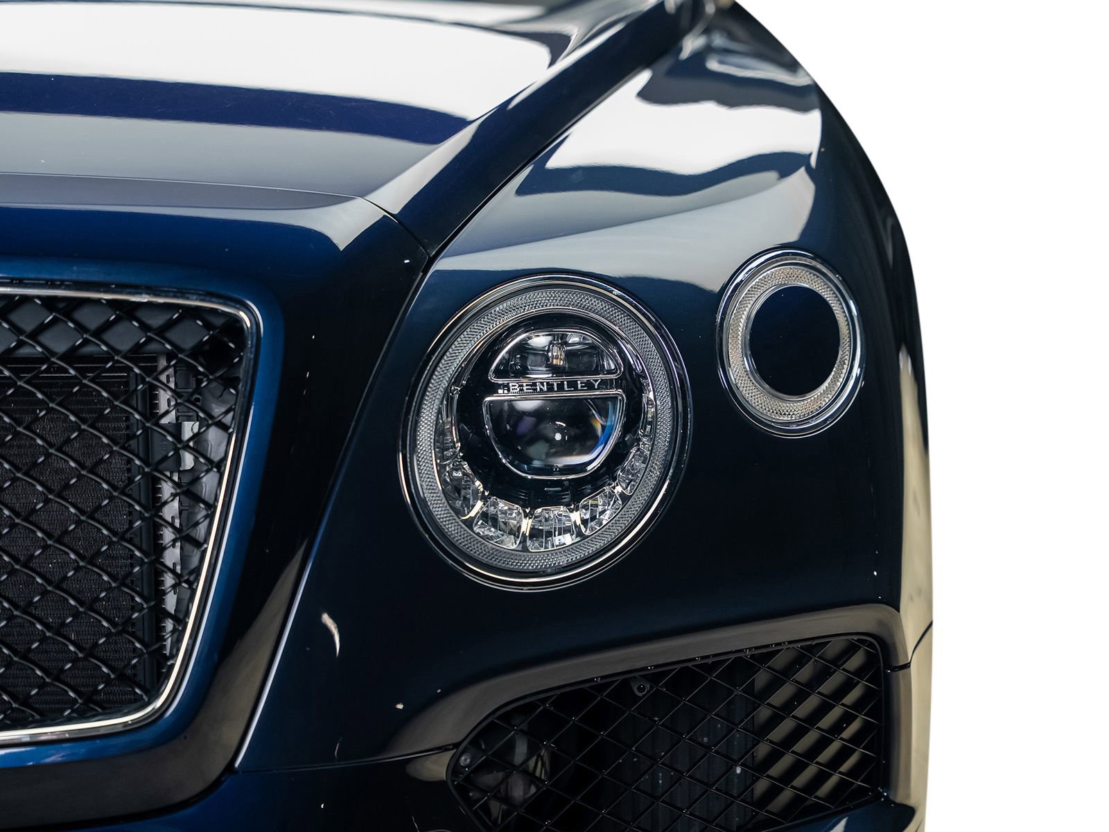 Used 2019 Bentley Bentayga image 10
