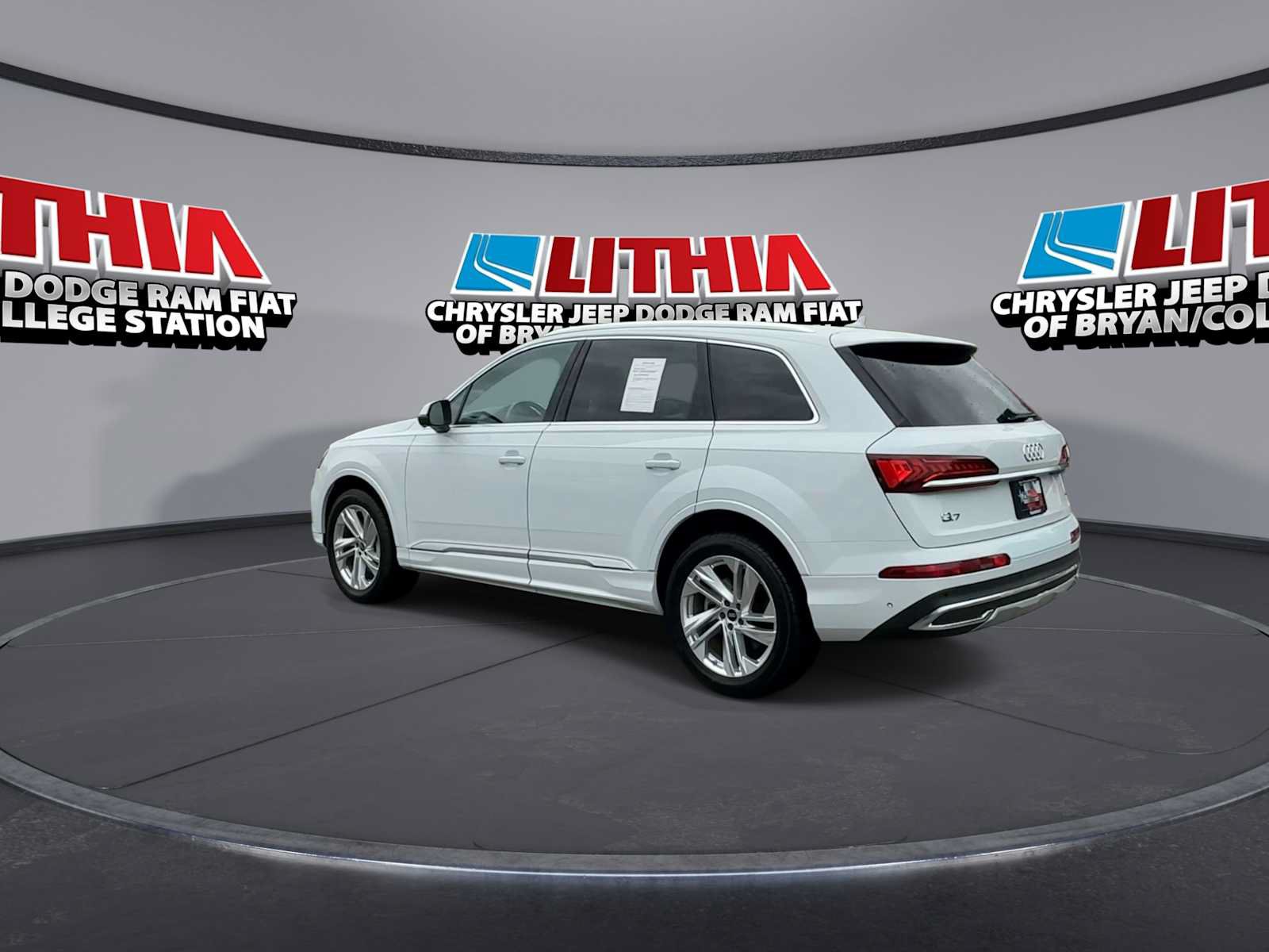 Used 2023 Audi Q7 3.0T Premium Plus AWD/4WD image 6