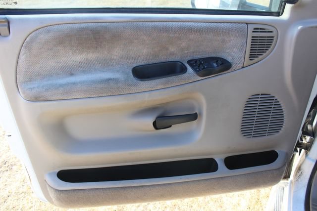 Used 1996 Dodge Ram 3500 Truck 2WD Club Cab image 23