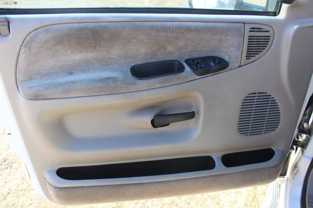 Used 1996 Dodge Ram 3500 Truck 2WD Club Cab image 23