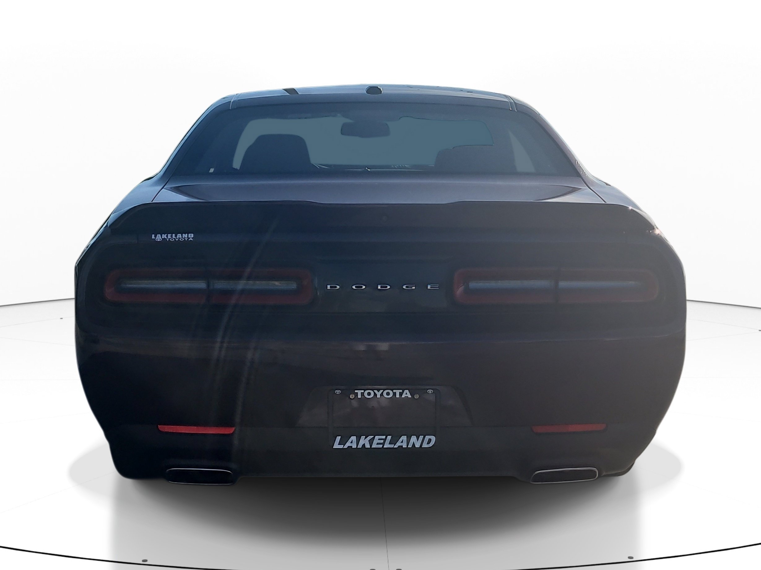 Used 2022 Dodge Challenger GT RWD image 6