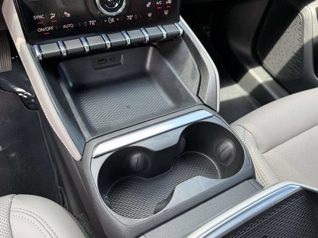 Certified 2026 GMC Terrain Elevation w/ Elevation Premium Package AWD/4WD image 18