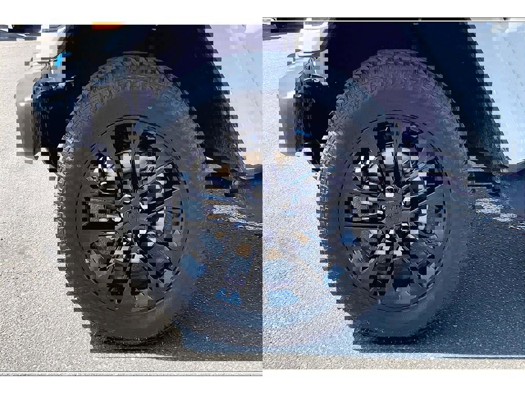 Used 2022 Jeep Wrangler Unlimited Sahara image 9