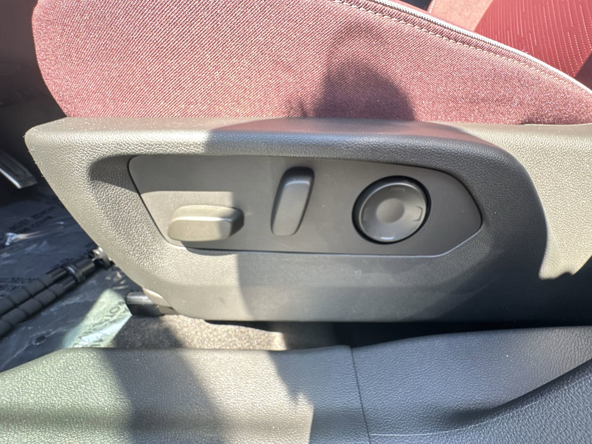 New 2026 Buick Envision Sport Touring image 14