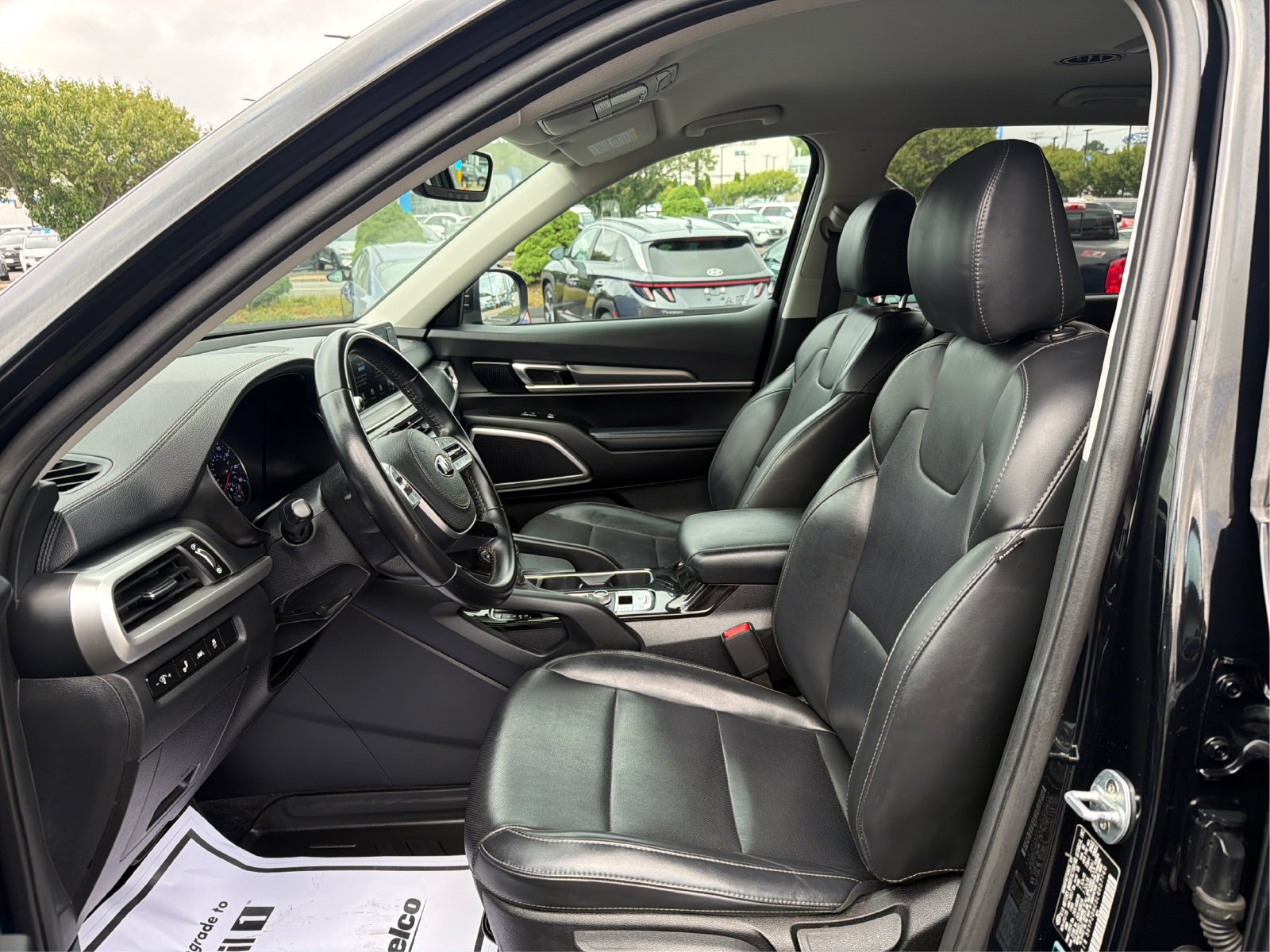 Used 2020 Kia Telluride LX AWD/4WD image 9