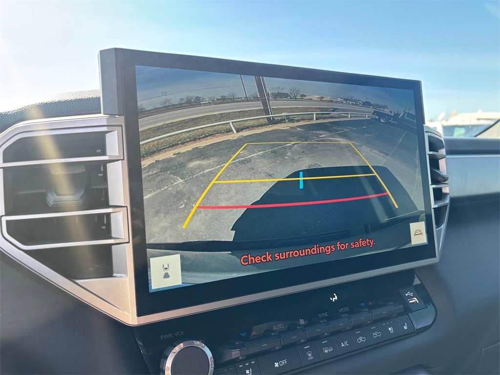 Used 2025 Toyota Tundra Limited image 22