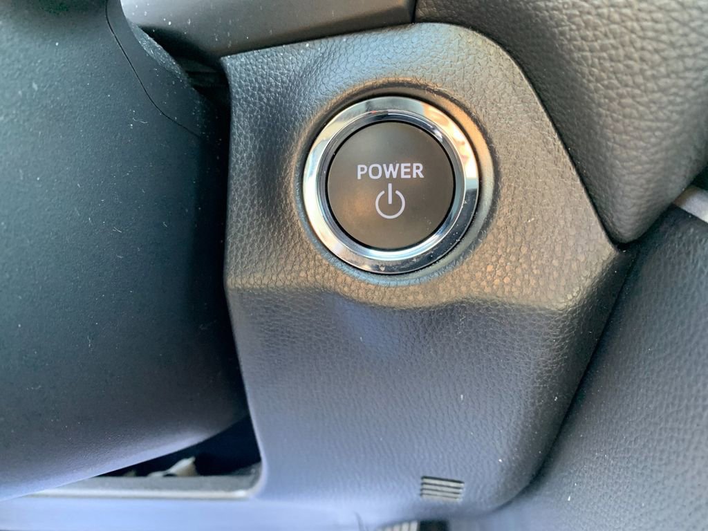 Used 2024 Toyota RAV4 XSE w/ Weather Package AWD/4WD image 27