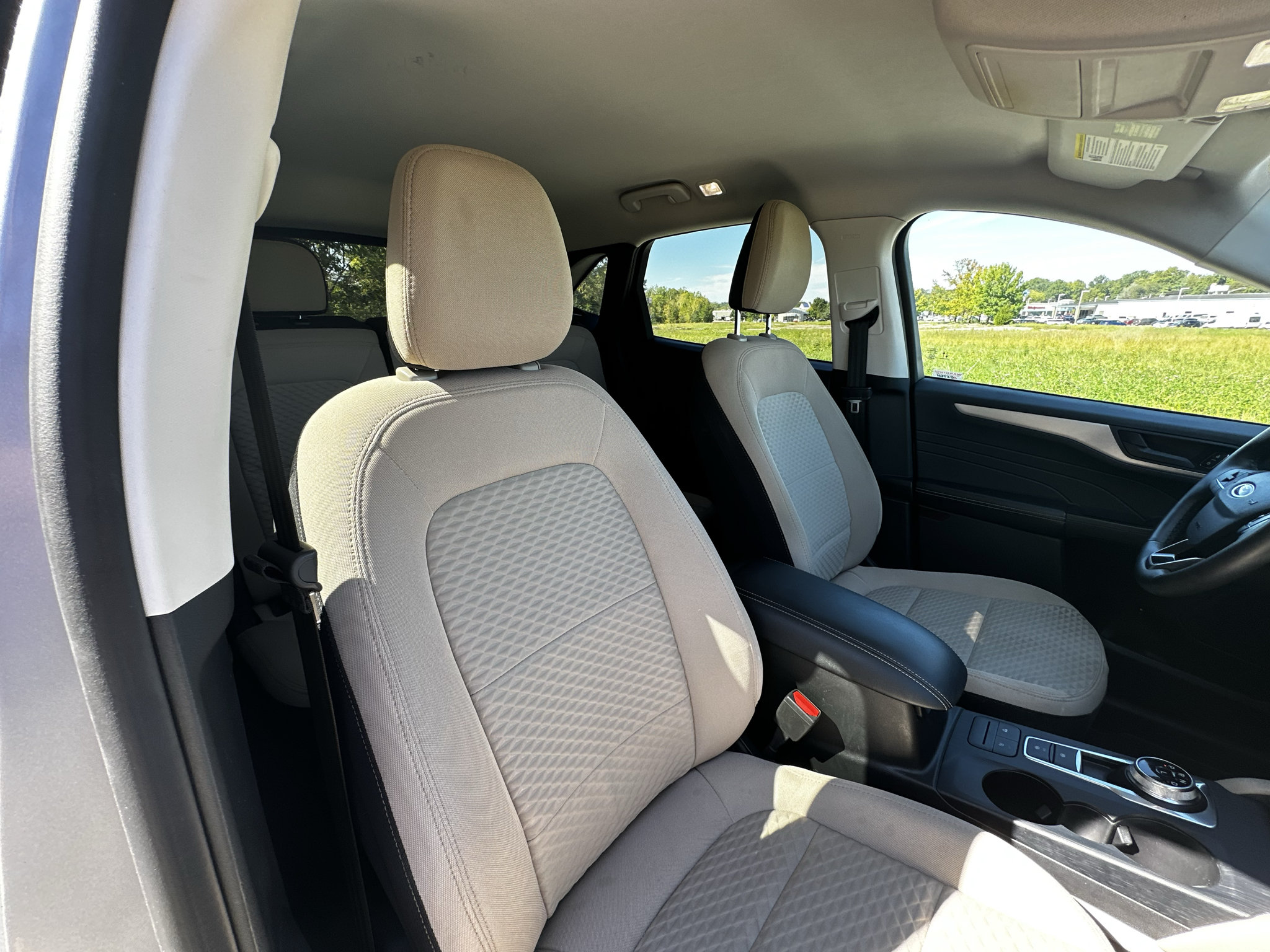 Used 2022 Ford Escape SE w/ Convenience Package FWD image 29