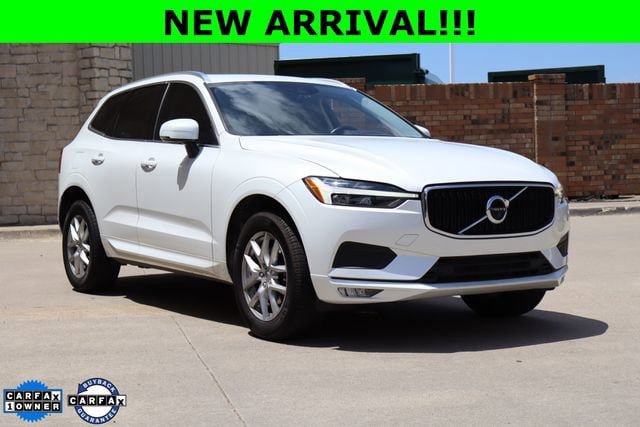 Used 2021 Volvo XC60 T5 Momentum w/ Advanced Package FWD image 1