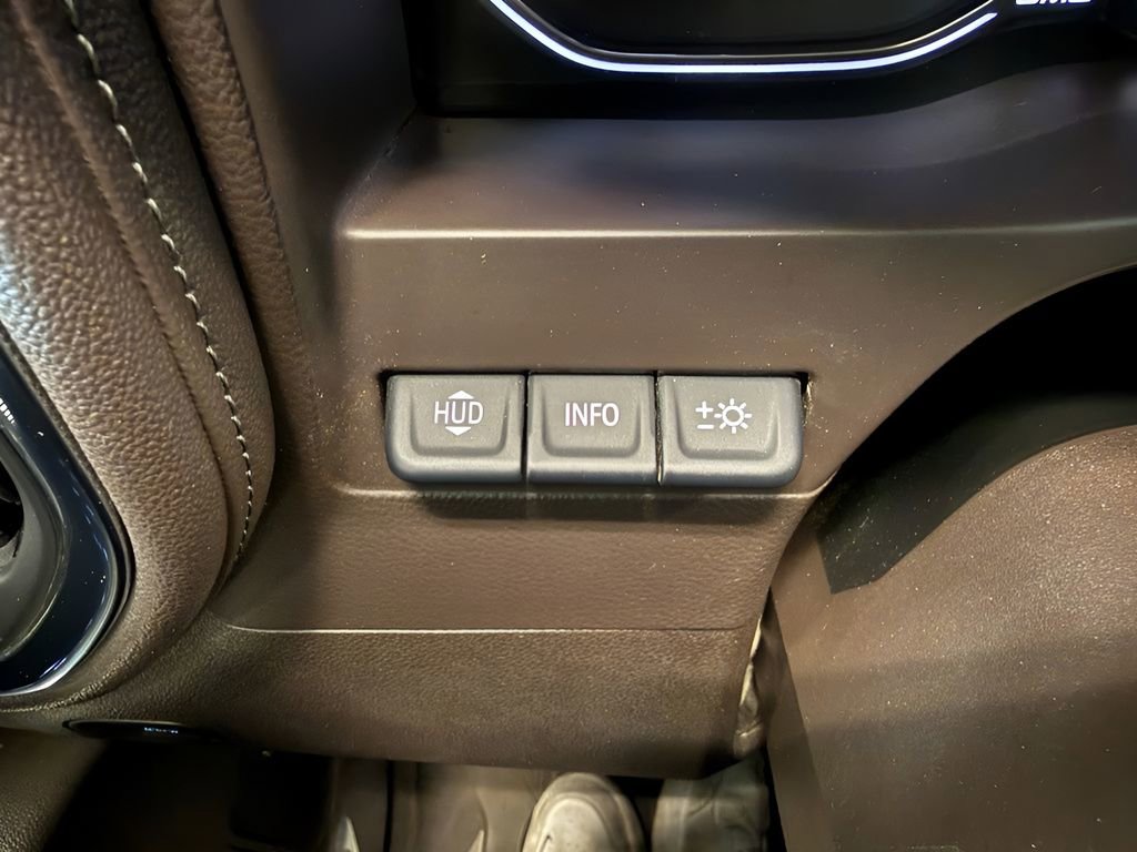 Used 2020 GMC Sierra 1500 Denali w/ Denali Ultimate Package AWD/4WD image 23