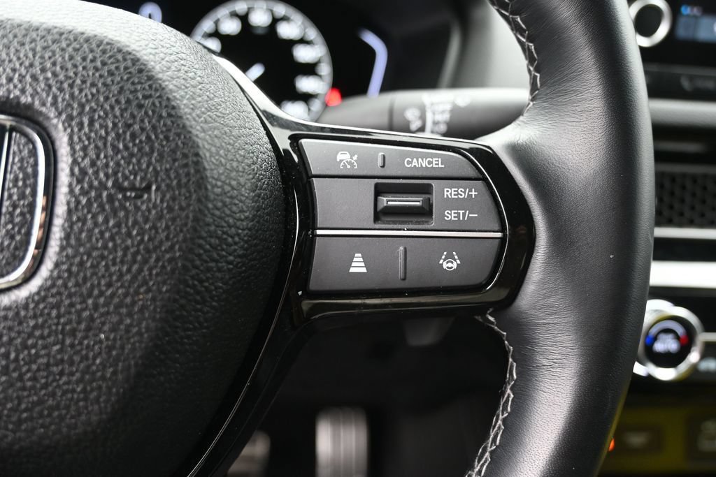Used 2024 Honda Civic Sport image 16