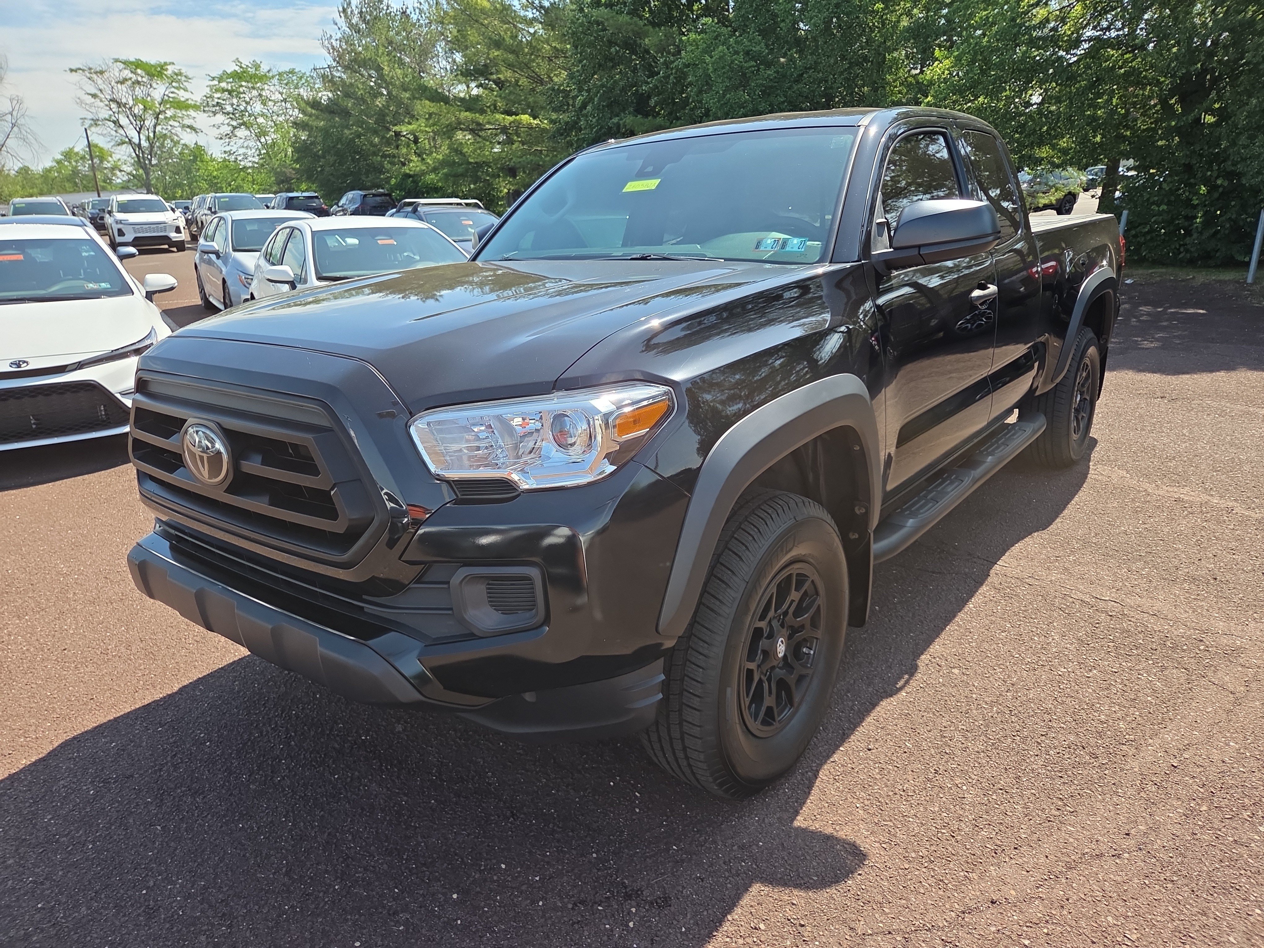 Certified 2021 Toyota Tacoma SR w/ SX Package AWD/4WD image 7