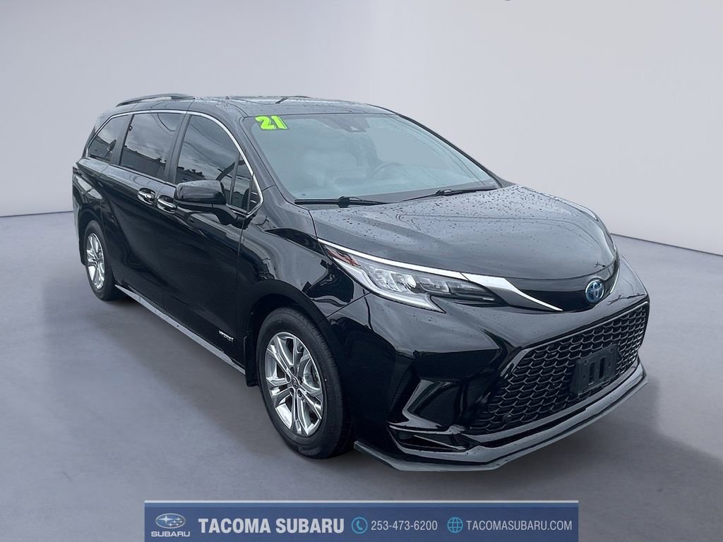 Used 2021 Toyota Sienna XSE image 7