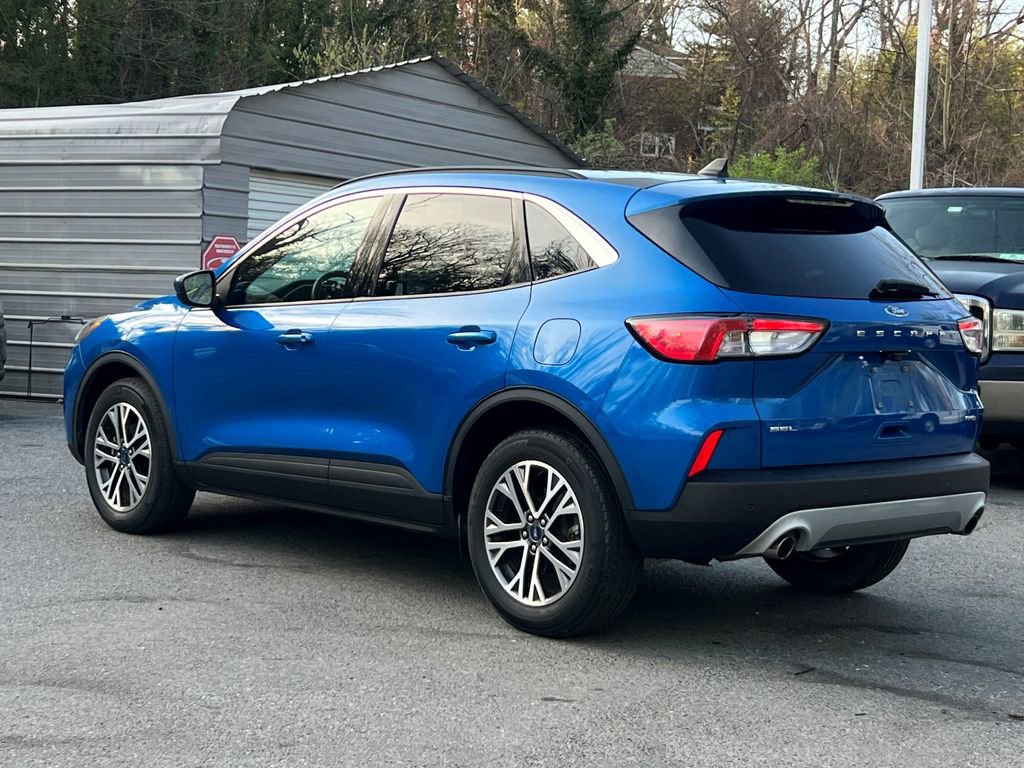 Used 2020 Ford Escape SEL image 5