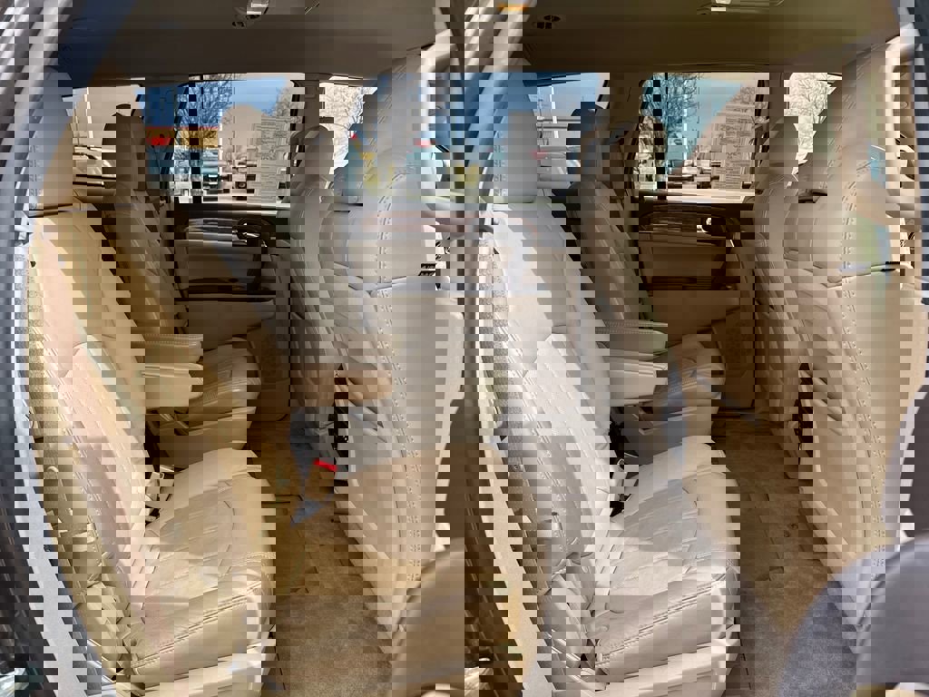 Used 2012 Buick Enclave Leather image 34