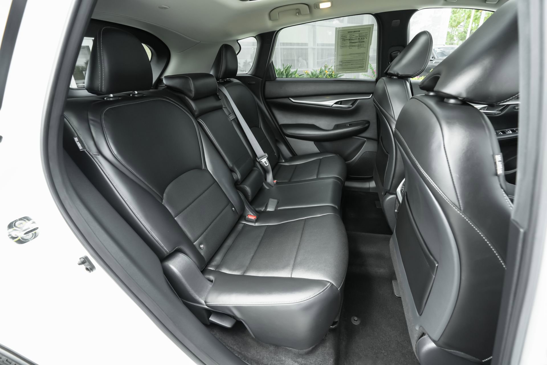 Used 2025 INFINITI QX50 Luxe image 34
