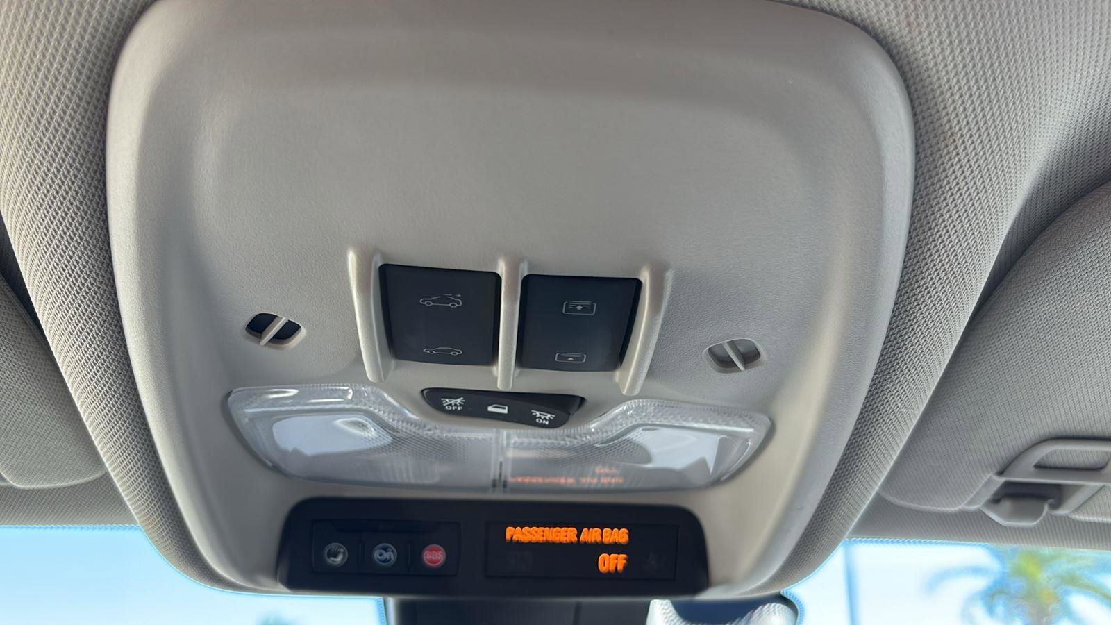 Used 2022 Buick Encore GX Select w/ Experience Buick Package image 35