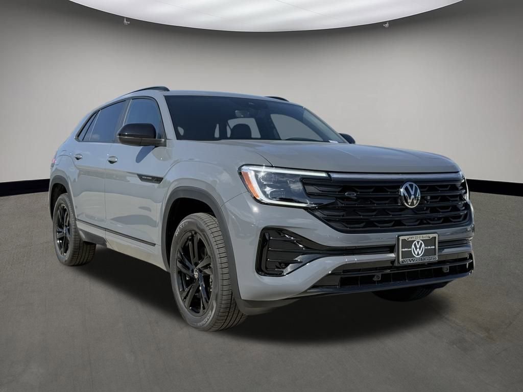 New 2026 Volkswagen Atlas Cross Sport SEL R-Line image 1