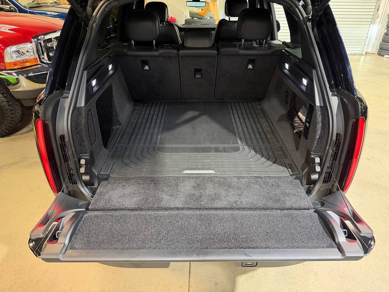 Used 2023 Land Rover Range Rover SE AWD/4WD image 14