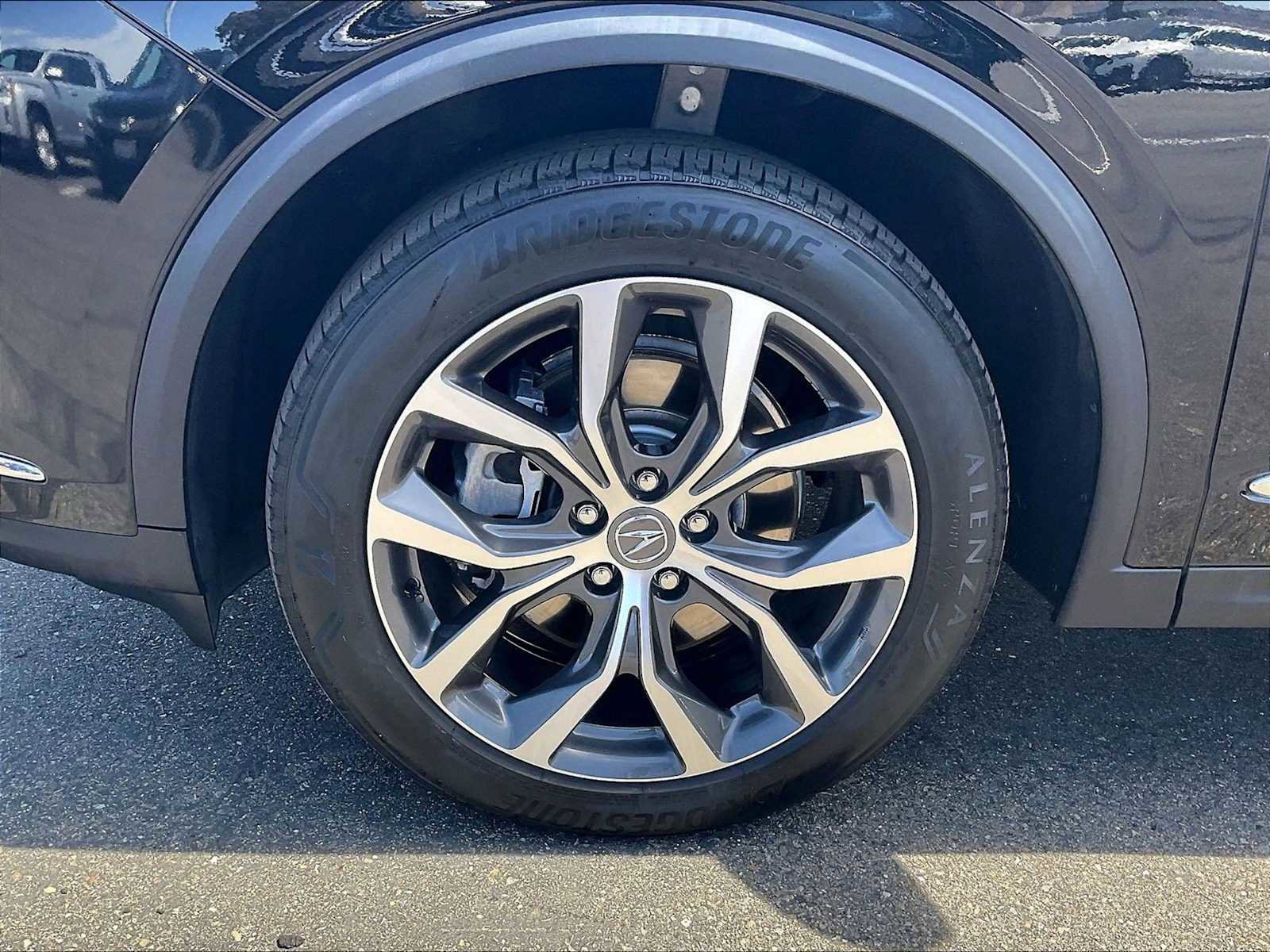 Used 2023 Acura MDX SH-AWD w/ Technology Package image 12
