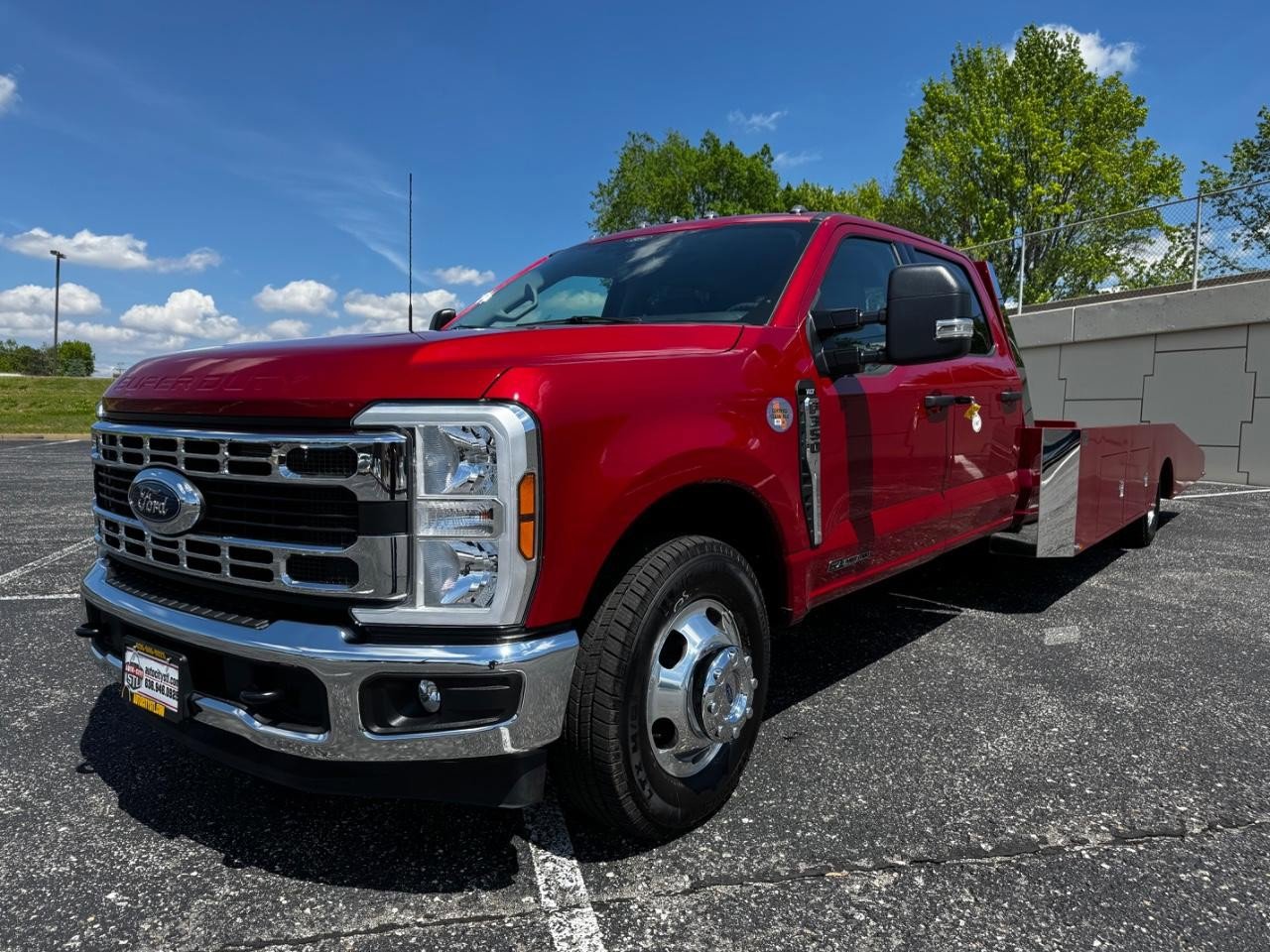 Used 2024 Ford F350 XLT w/ XLT Value Package image 3