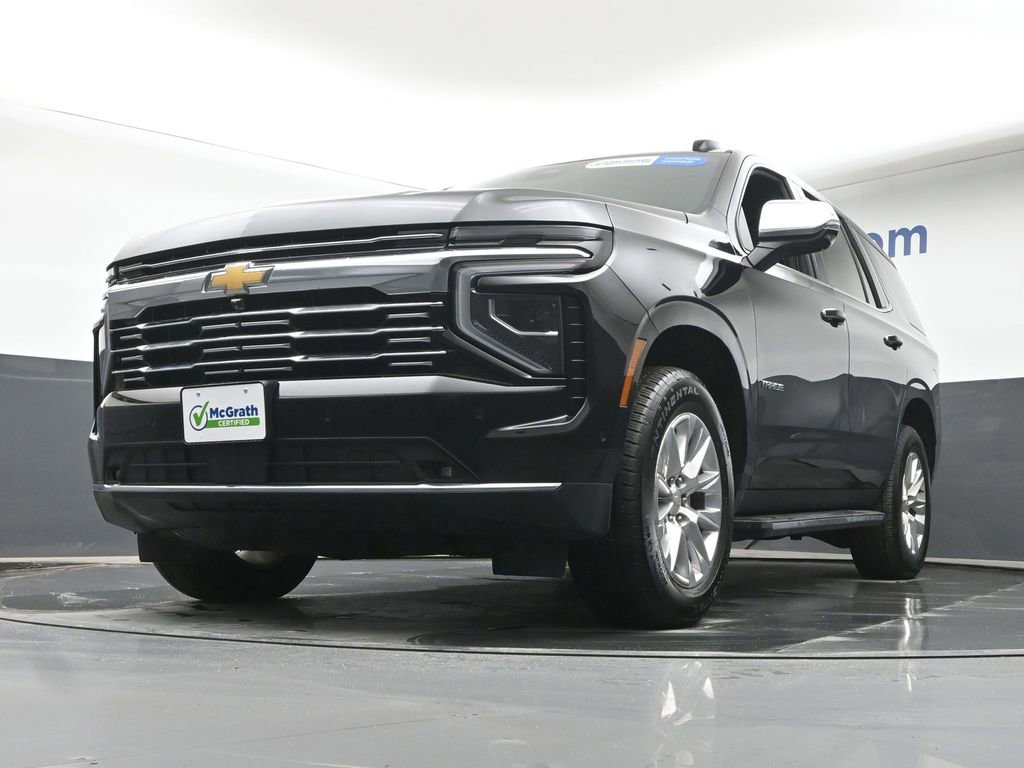 Used 2025 Chevrolet Tahoe Premier AWD/4WD image 6