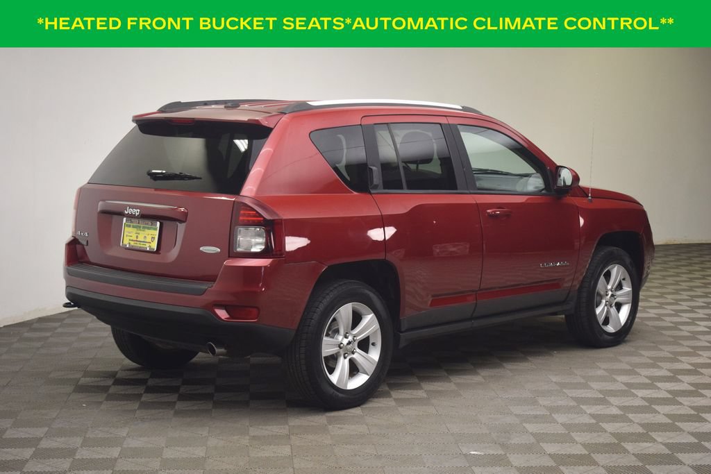 Used 2017 Jeep Compass Latitude AWD/4WD image 6