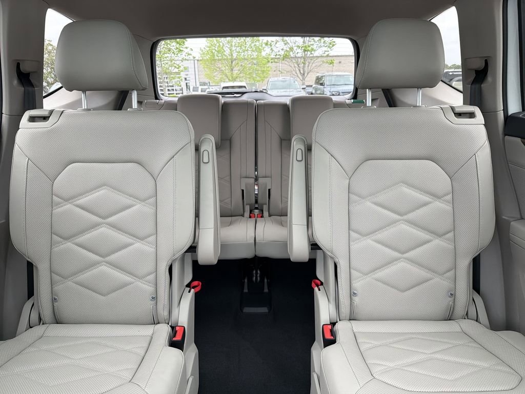 New 2026 Volkswagen Atlas SE FWD image 31