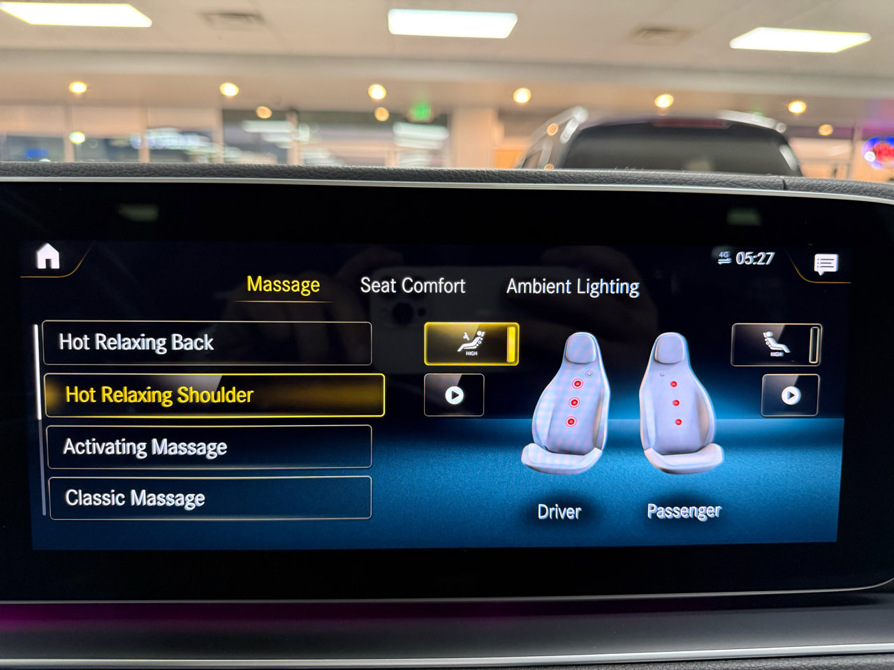 Used 2022 Mercedes-Benz GLS 450 4MATIC image 22