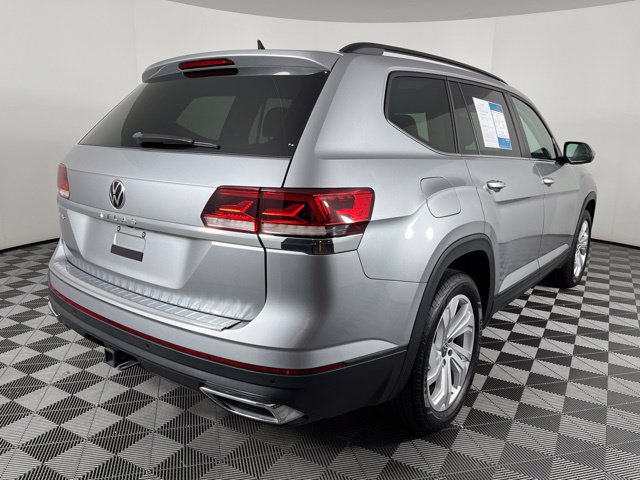 Used 2023 Volkswagen Atlas SE w/ Panoramic Sunroof Package FWD image 12