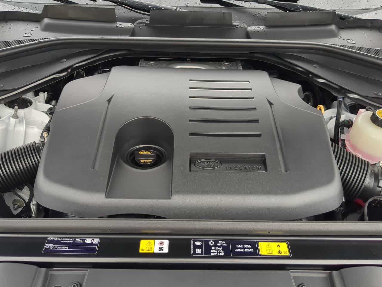 New 2027 Land Rover Range Rover Sport SE AWD/4WD image 15