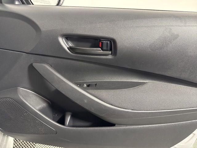 Used 2023 Toyota Corolla LE image 21