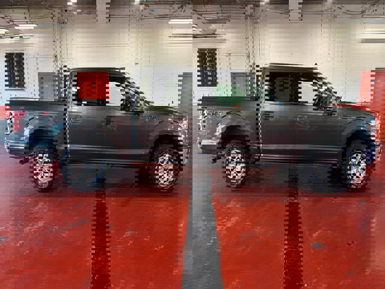 Used 2019 Ford F150 XLT w/ Equipment Group 301A Mid image 1