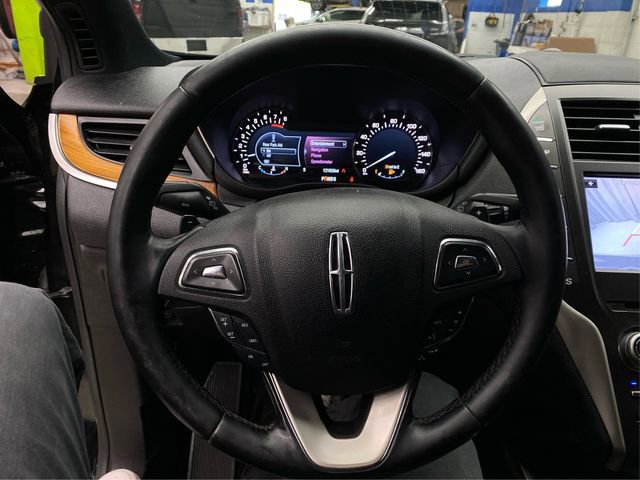 Used 2017 Lincoln MKC Reserve w/ Lincoln MKC Climate Package AWD/4WD image 22