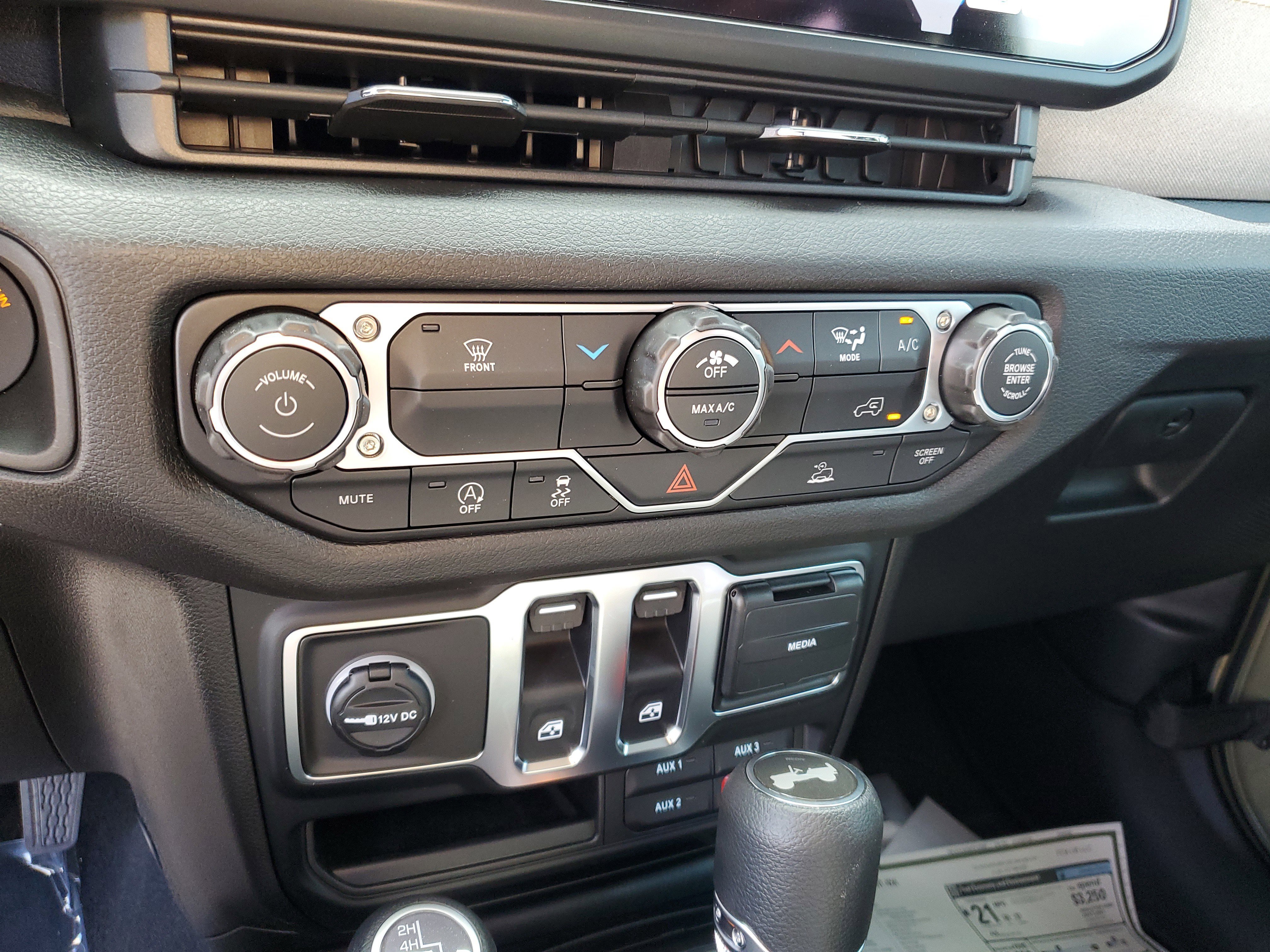 New 2026 Jeep Wrangler Sport AWD/4WD image 17